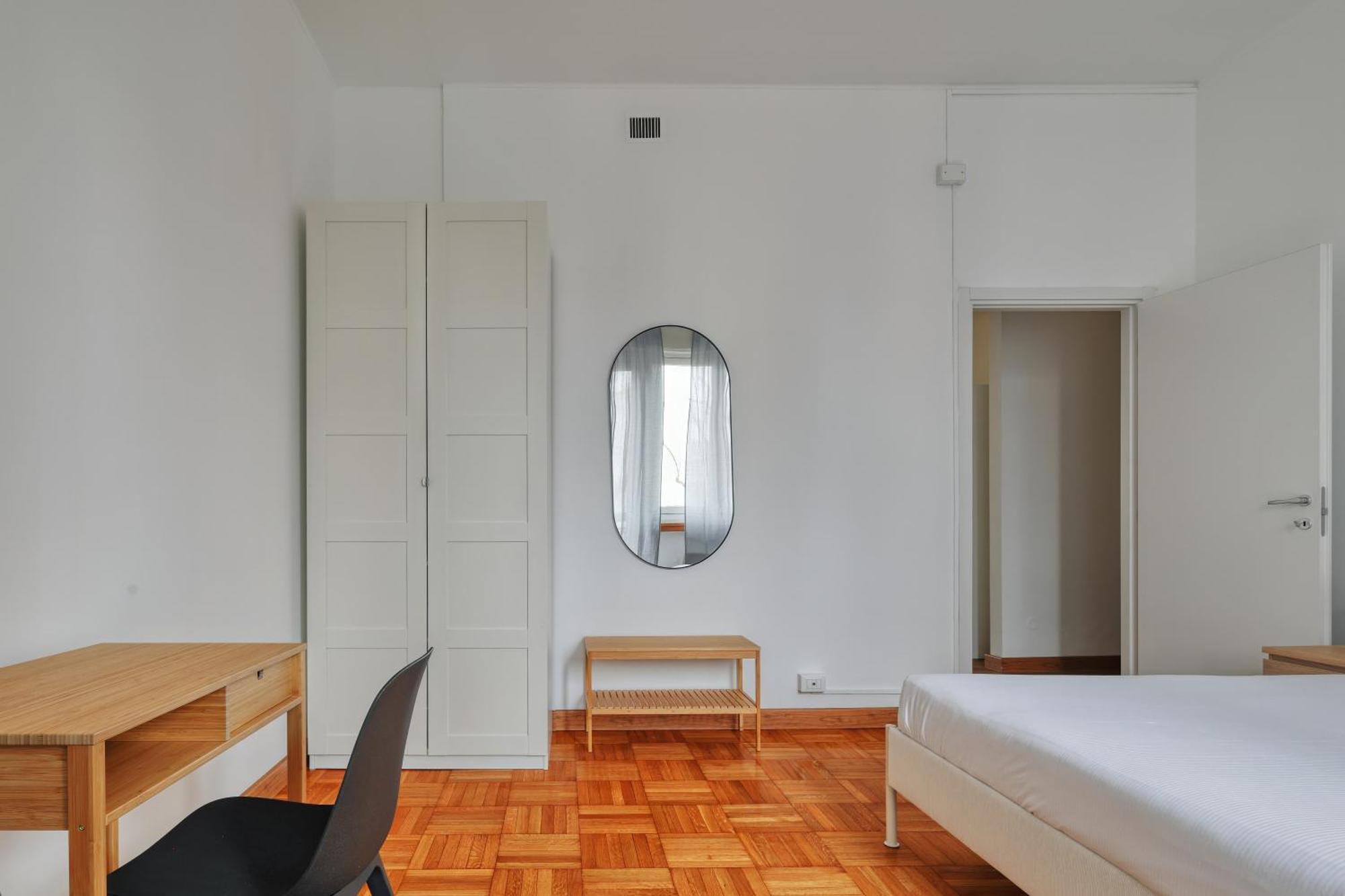 Joivy Chic 3-Bed Flat Near Colonne Di San Lorenzo Milan Extérieur photo