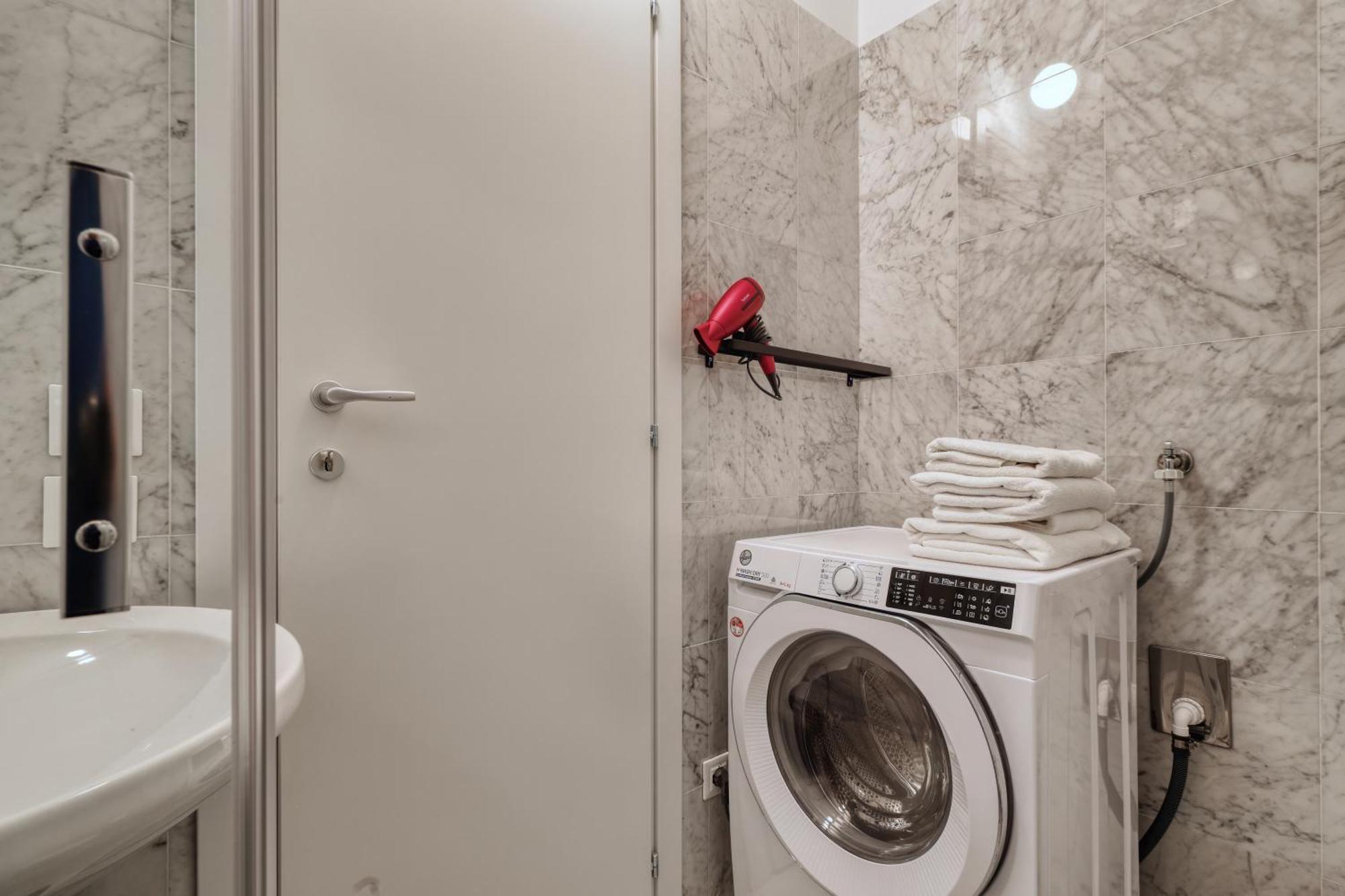 Joivy Chic 3-Bed Flat Near Colonne Di San Lorenzo Milan Extérieur photo