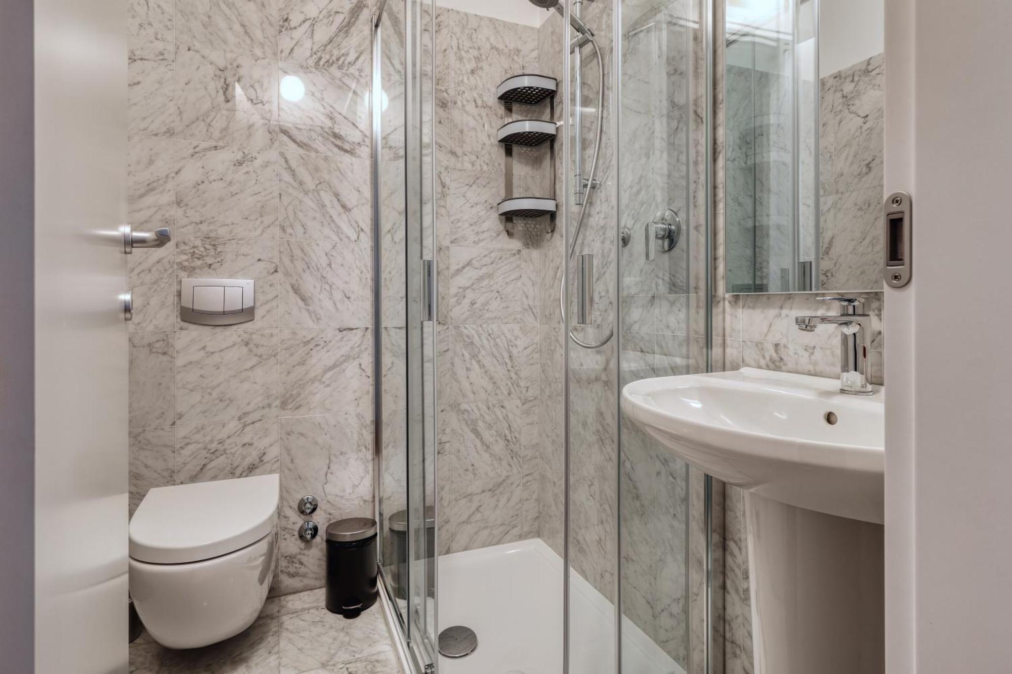 Joivy Chic 3-Bed Flat Near Colonne Di San Lorenzo Milan Extérieur photo